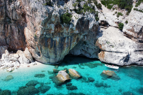 People To Ibiza, All Inclusive – Codice Offerta: BA2ESA0527