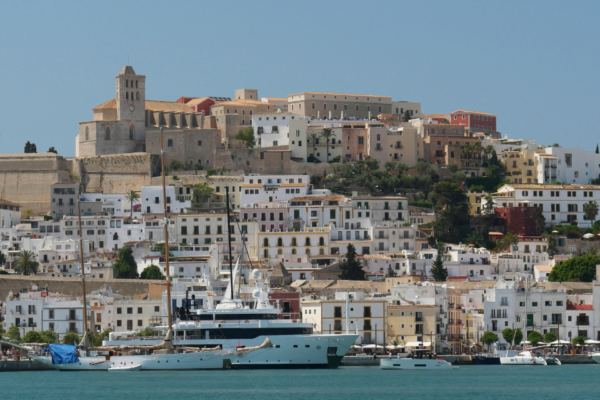 People To Ibiza, All Inclusive – Codice Offerta: BA2ESA0527