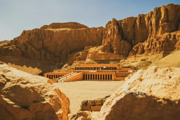 Nile Cruise With Dahabeya – Honeymoon Travel Code: BA3EG2727