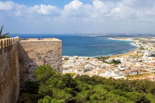Kelibia 4★: What A Sea! – Offer Code: BA2TNA0529